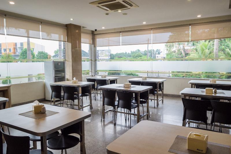 Aviari Hotel Batam Bagian luar foto
