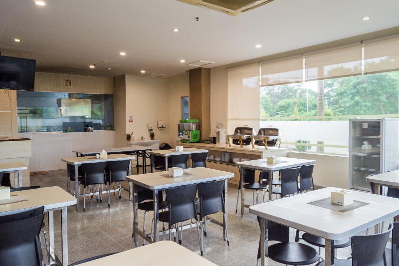 Aviari Hotel Batam Bagian luar foto