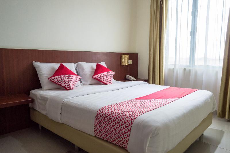 Aviari Hotel Batam Bagian luar foto