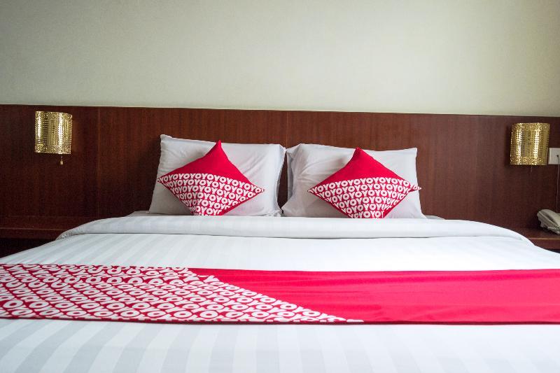 Aviari Hotel Batam Bagian luar foto